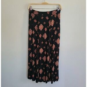 Vintage Midi Broomstick Skirt Printed Medium Medallion Print Crinkled Bohemian